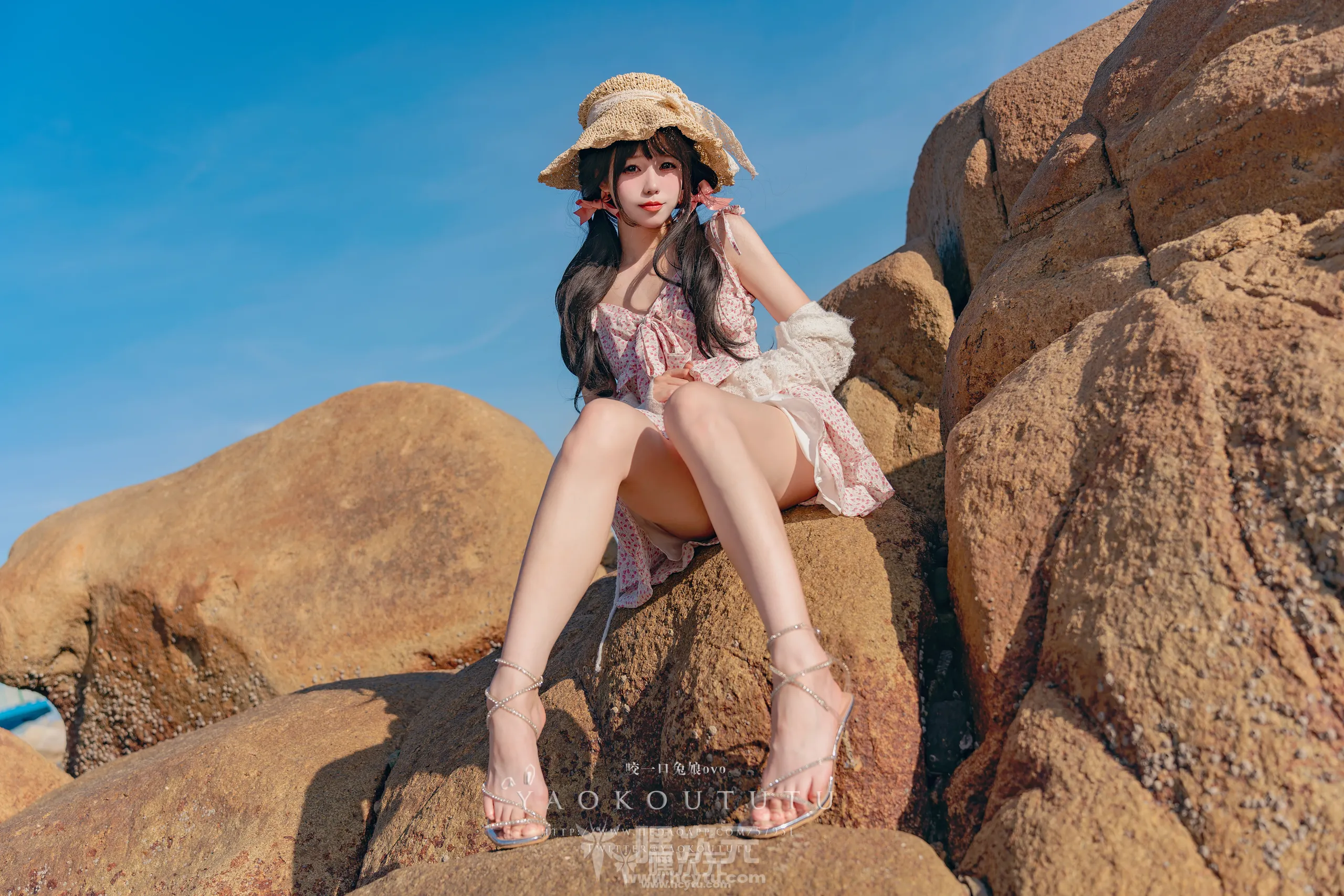 黏黏团子兔 邻家小妹&日不落写真图片欣赏