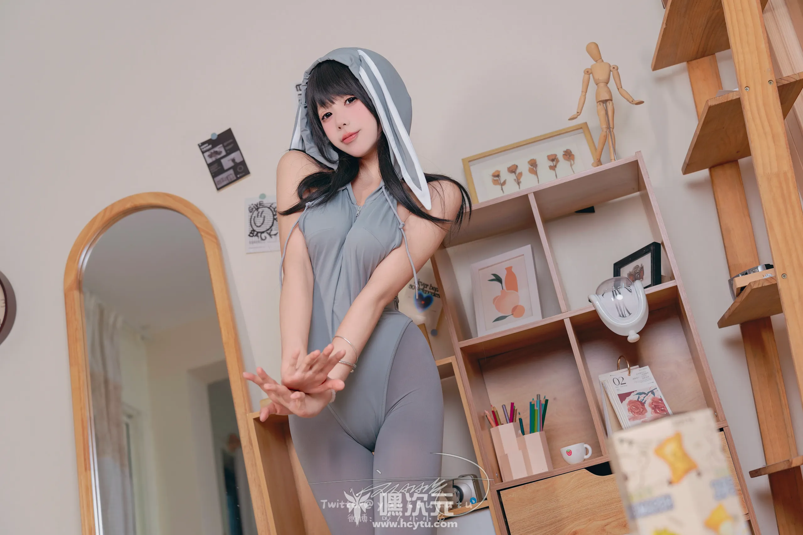 咬人小小兔 十二月T3专属特典 小灰兔[十二月订阅][图片欣赏]