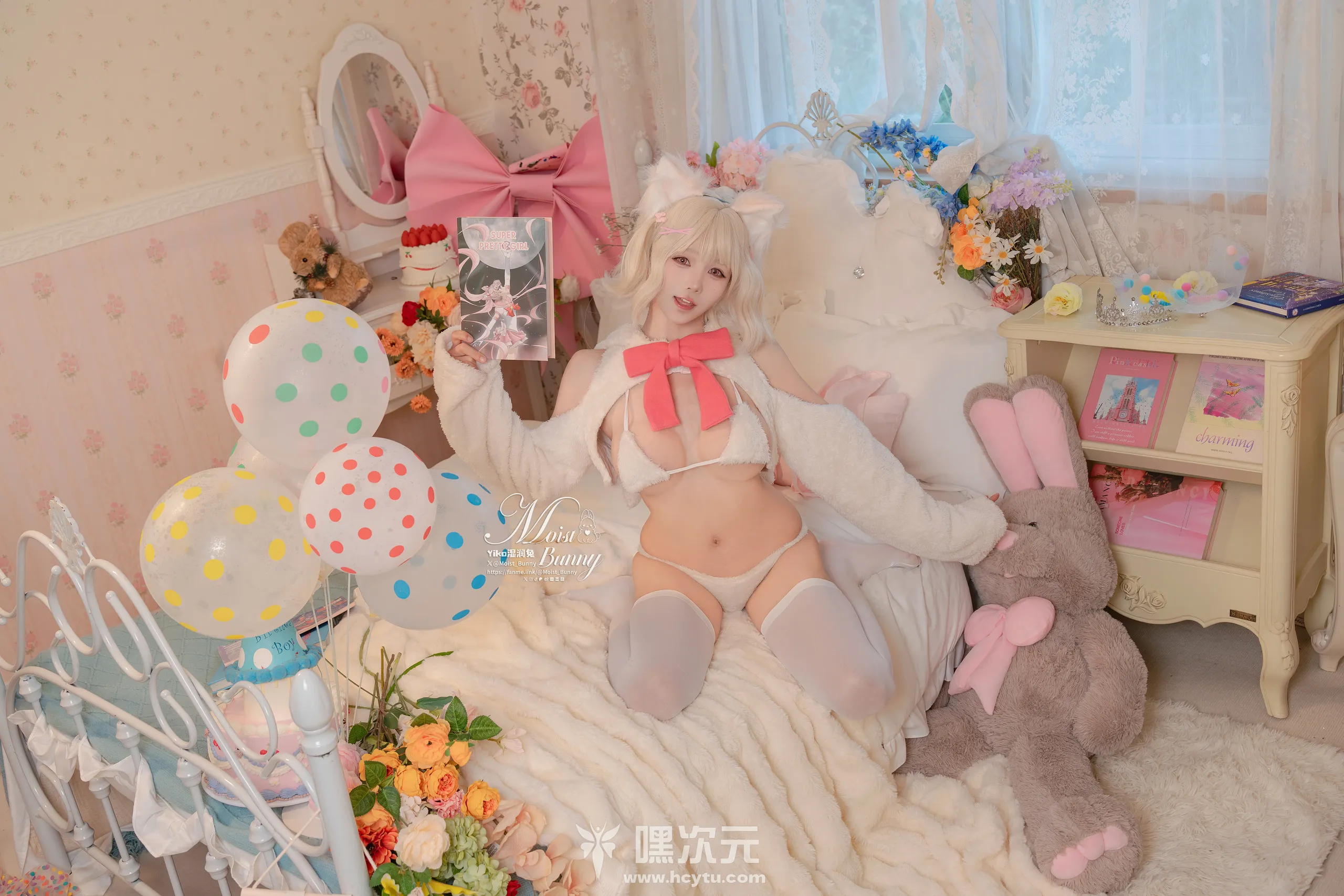 Yiko湿润兔 他的猫写真图片在线观看