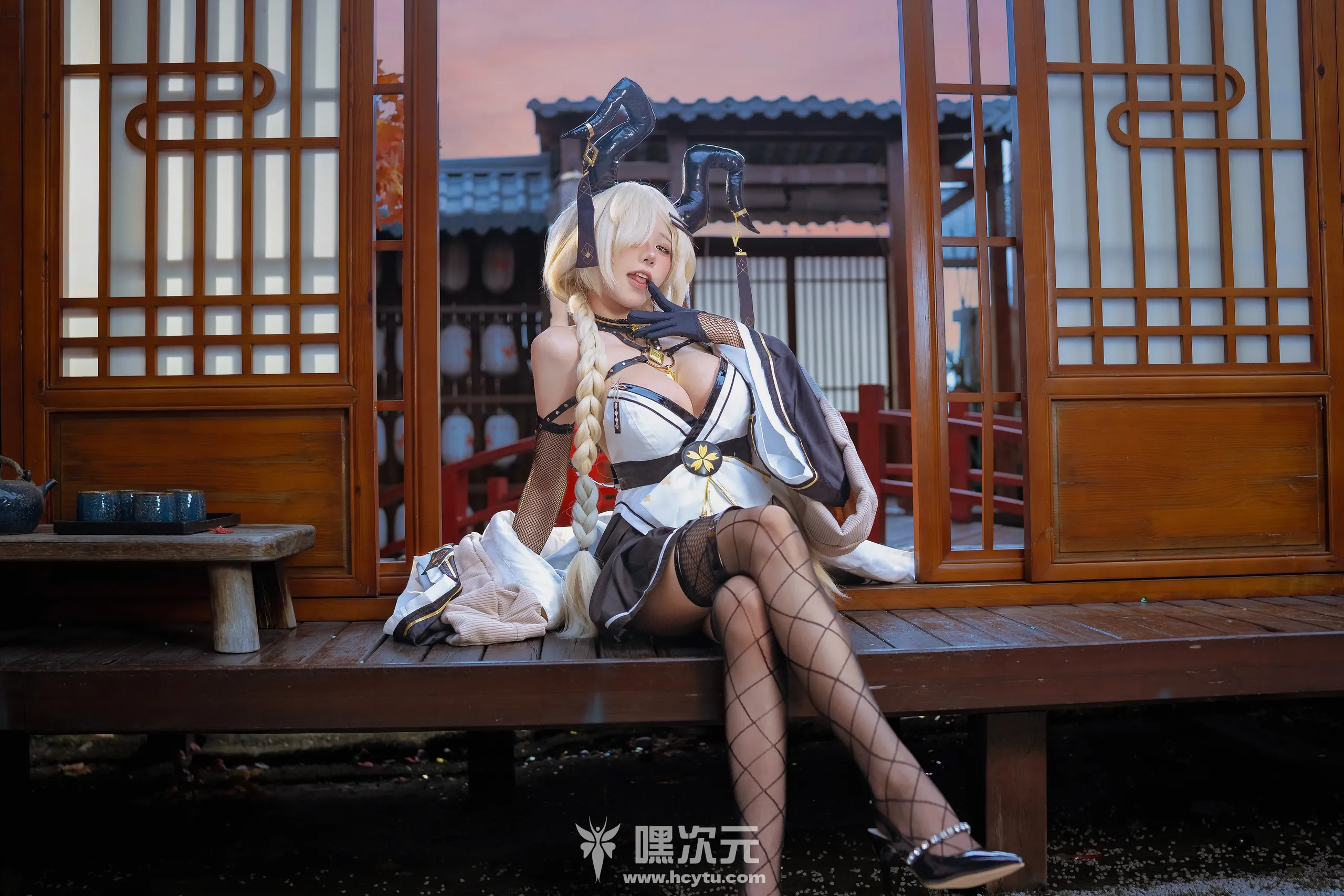 Yiko湿润兔 3月作品『须臾望月抄-尾张』写真图片在线观看