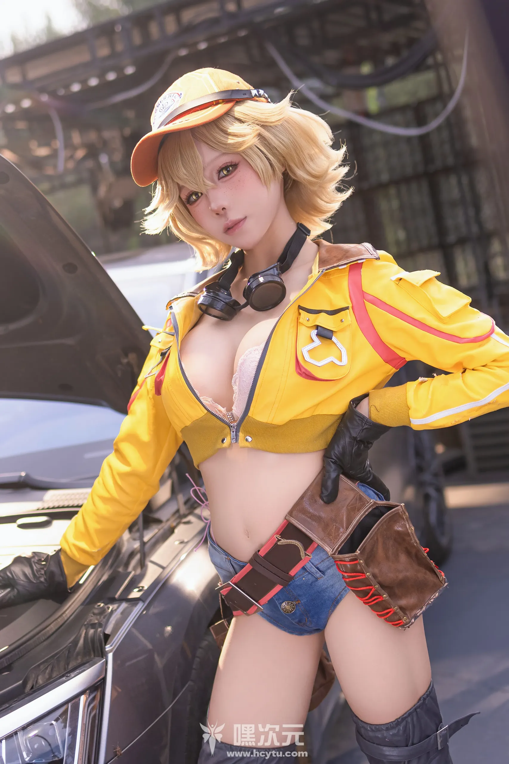 Yiko湿润兔 3月作品『FF15-希德妮奥拉姆』写真图片在线观看