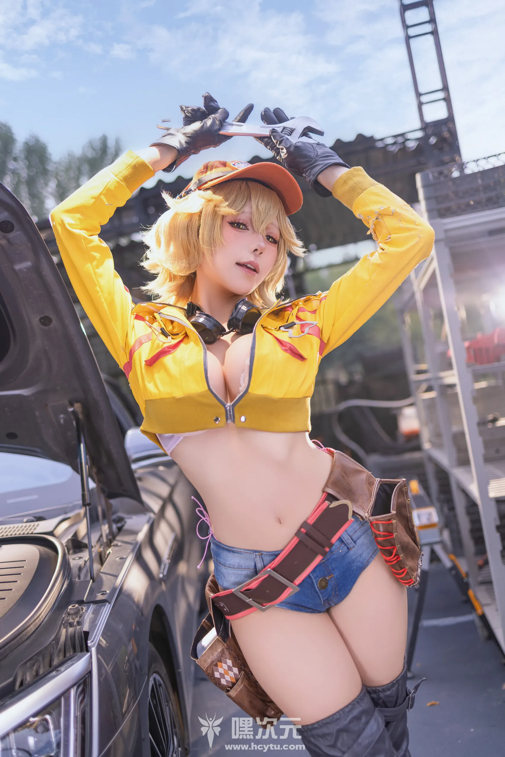 Yiko湿润兔 3月作品『FF15-希德妮奥拉姆』写真图片在线观看