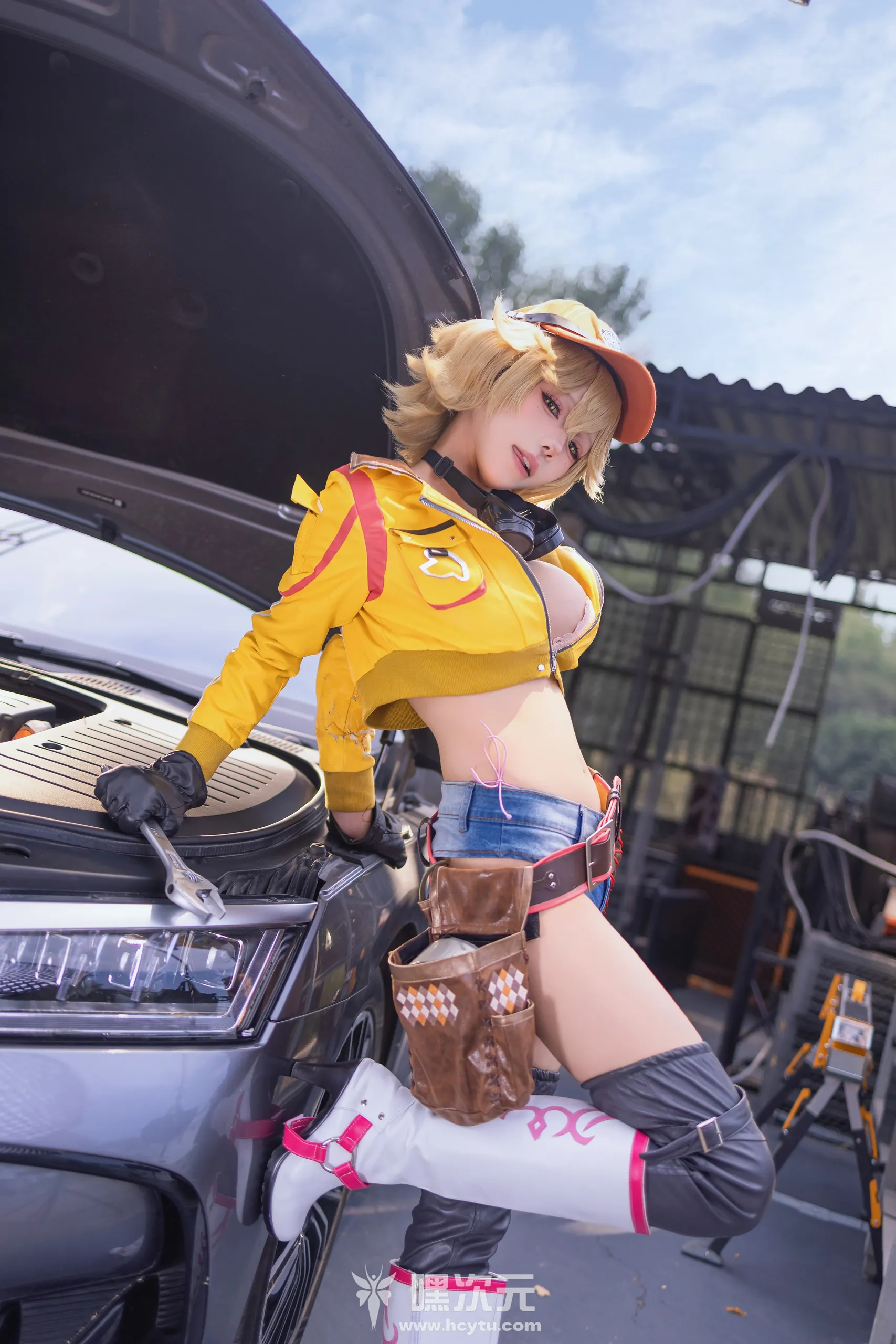 Yiko湿润兔 3月作品『FF15-希德妮奥拉姆』写真图片在线观看