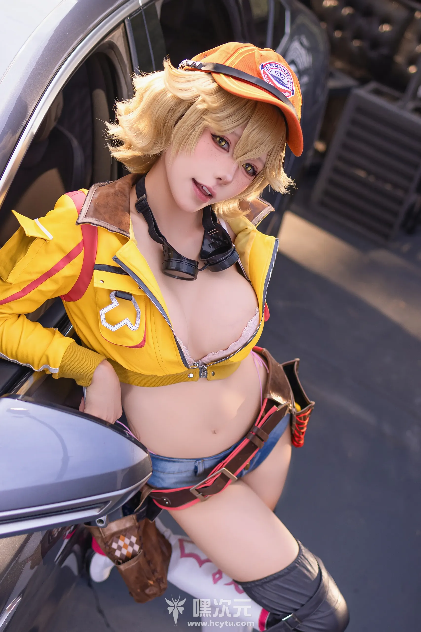 Yiko湿润兔 3月作品『FF15-希德妮奥拉姆』写真图片在线观看