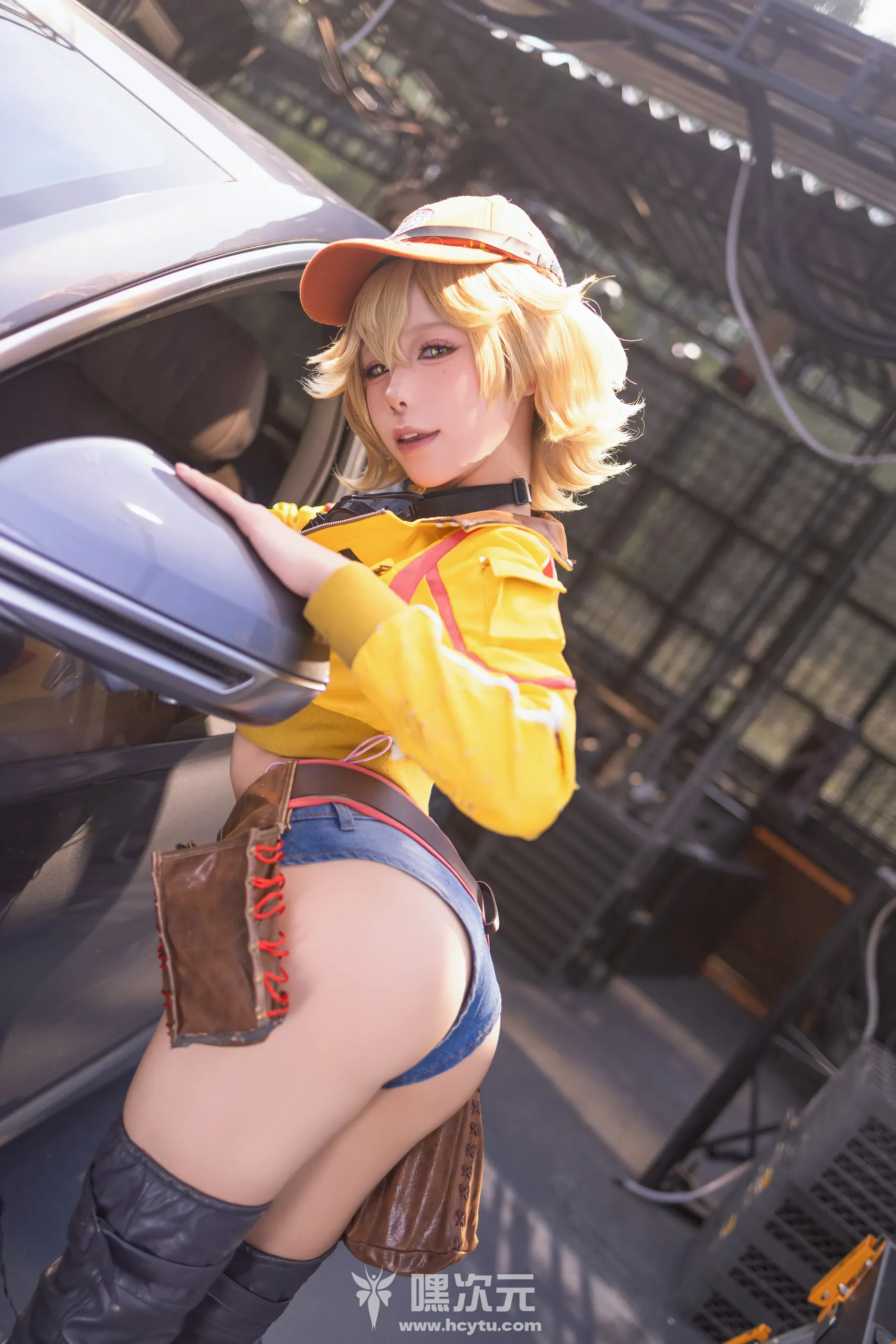 Yiko湿润兔 3月作品『FF15-希德妮奥拉姆』写真图片在线观看