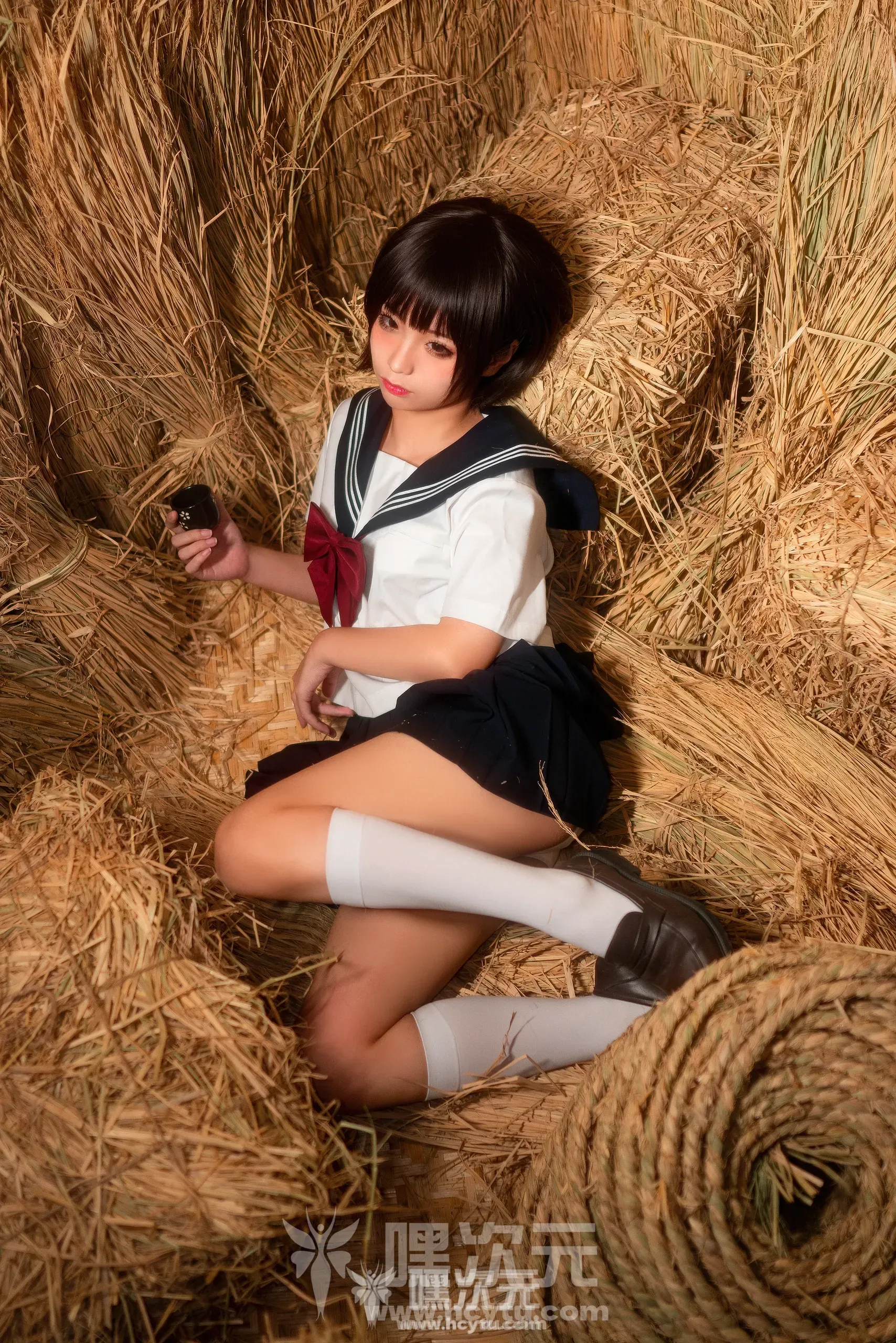 蠢沫沫 《稻草》 – 田园中的青春少女免费在线观看