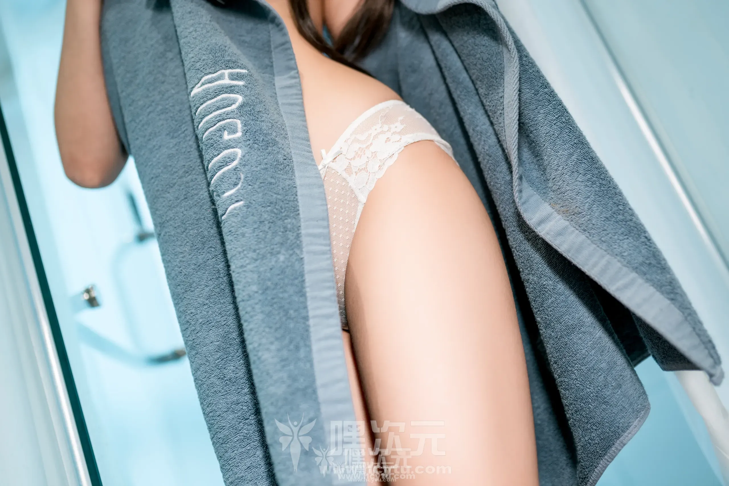 蠢沫沫 NO.166 沫沫真爱版 灰浴巾写真图片欣赏