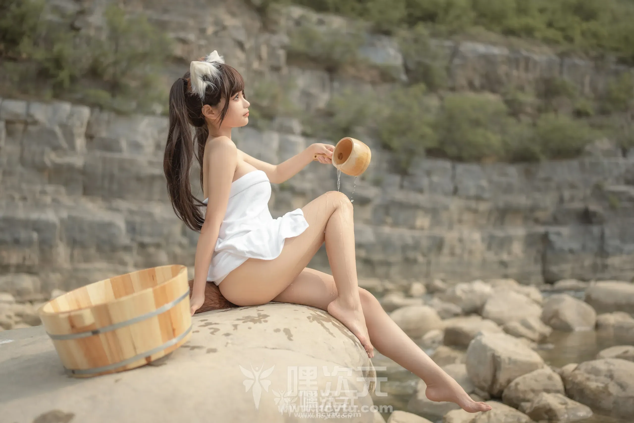 蠢沫沫 – 小熊猫写真图片-嘿次元