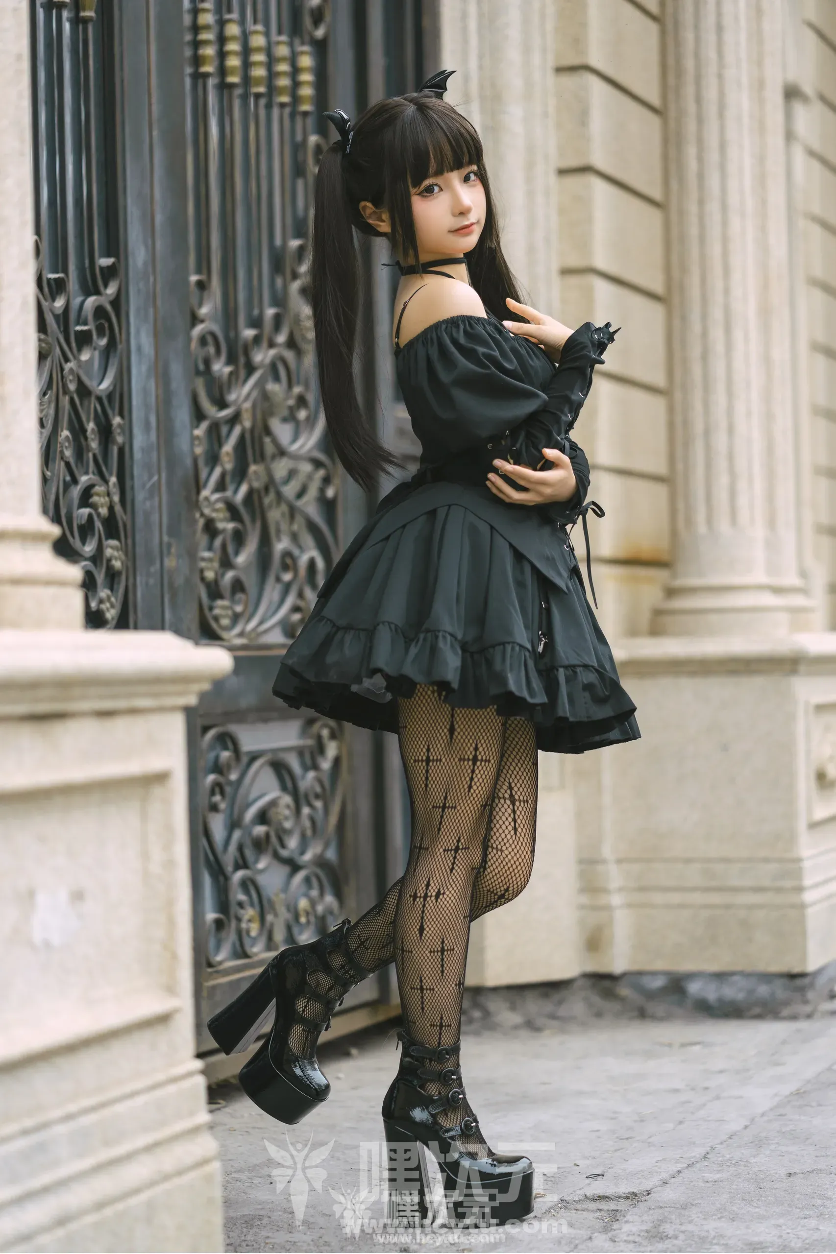 蠢沫沫 双马尾小恶魔 美女写真图片欣赏