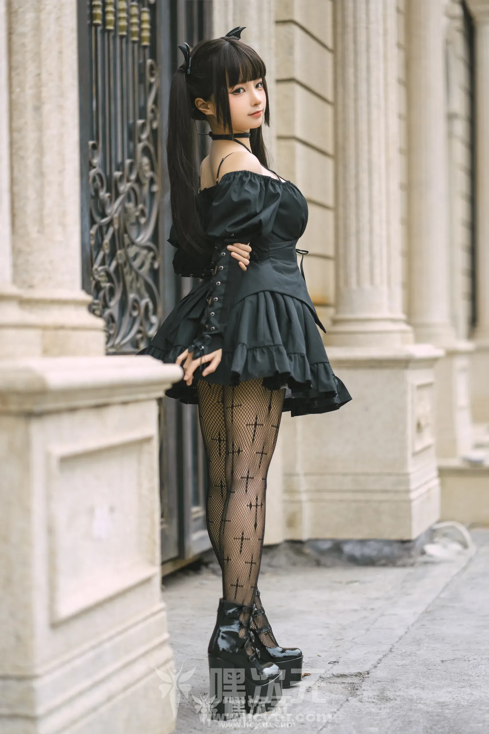 蠢沫沫 双马尾小恶魔 美女写真图片欣赏