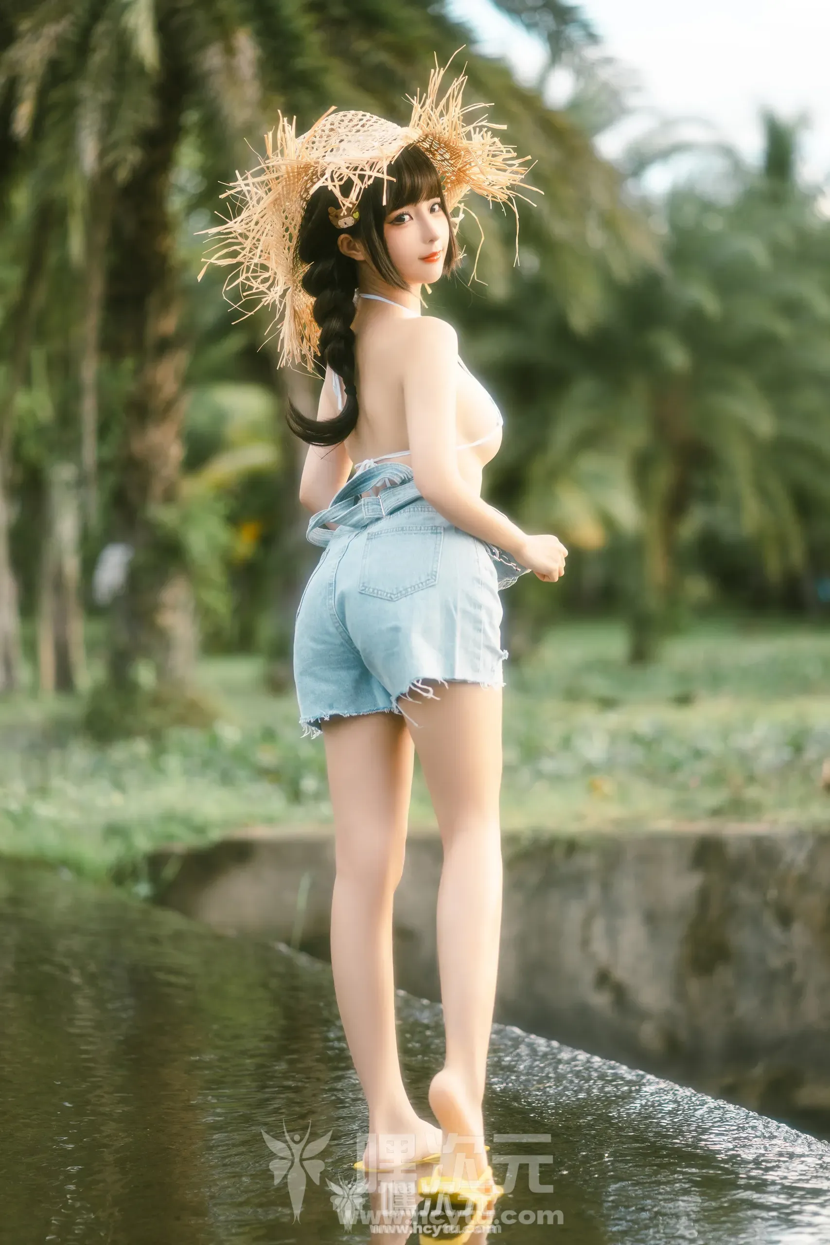 蠢沫沫 废船记 美女写真图片在线欣赏