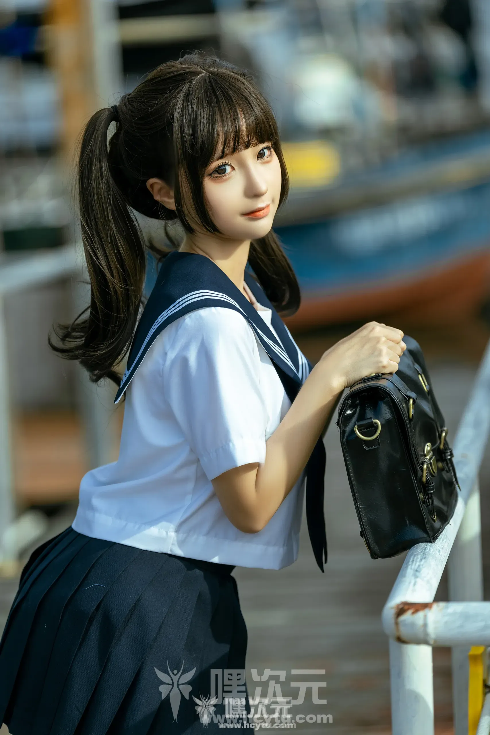 蠢沫沫 《海风》美女写真图片-嘿次元