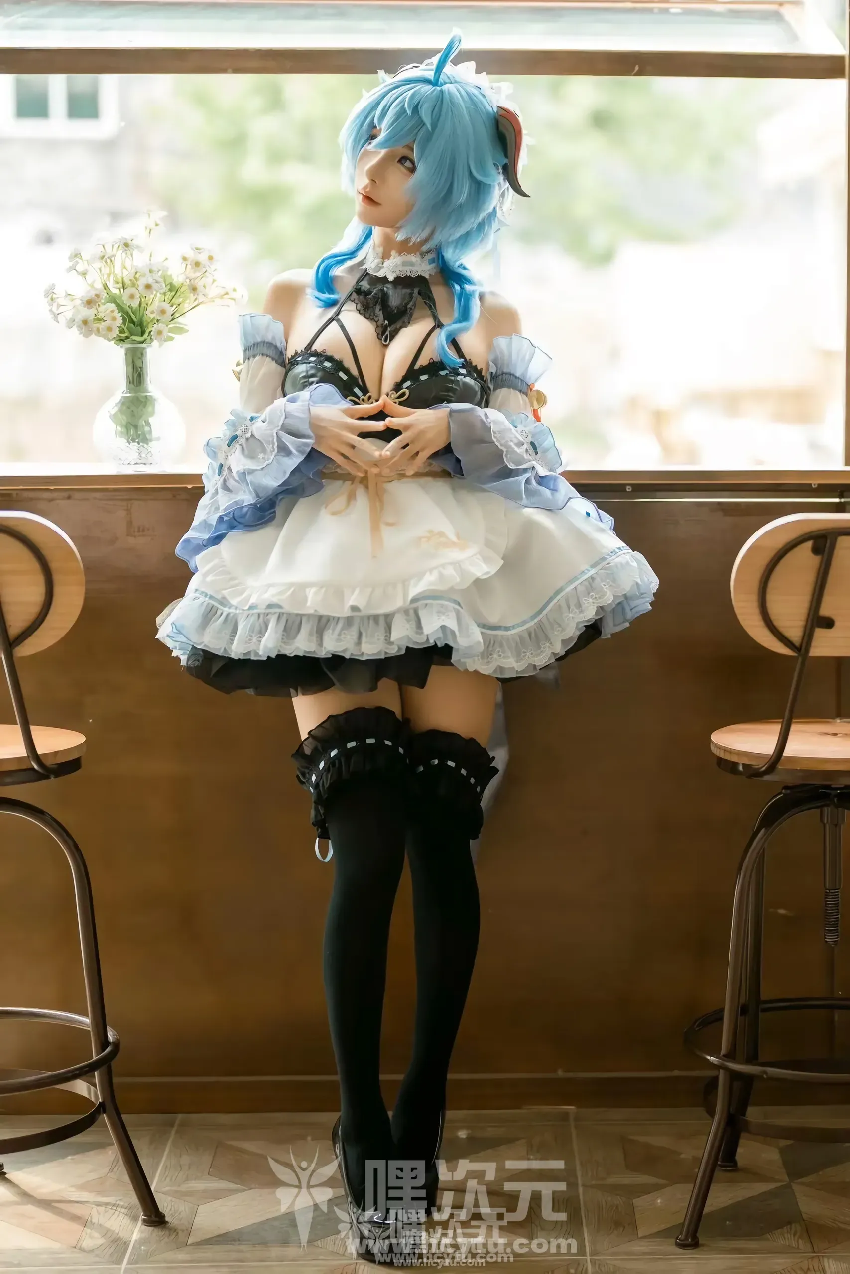 蠢沫沫 甘雨女仆 美女写真图片欣赏