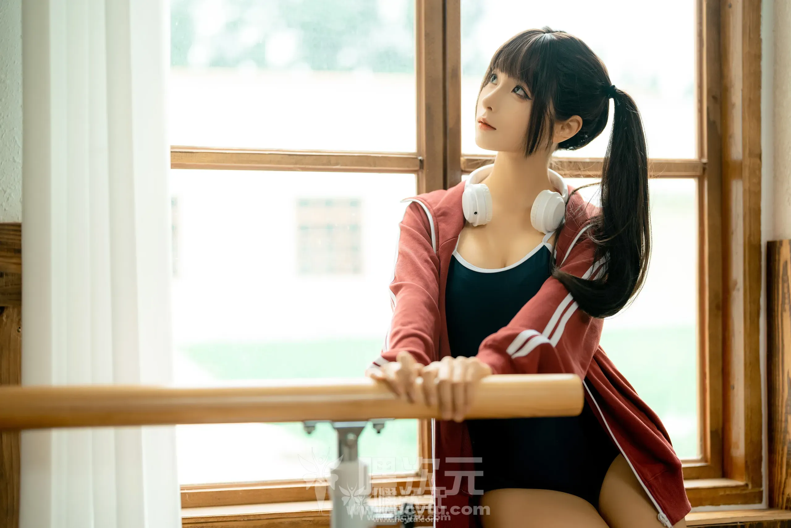 蠢沫沫 课间 美女写真图片欣赏
