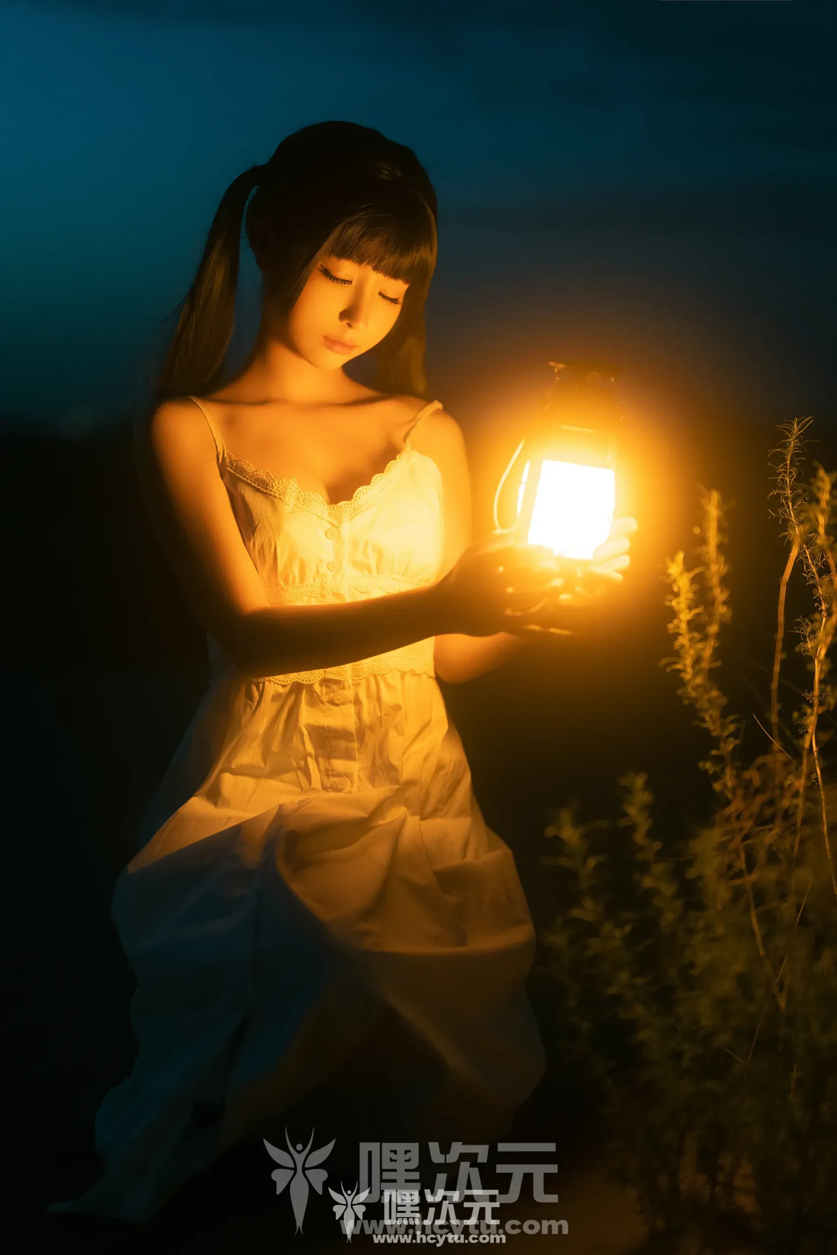 蠢沫沫 海岸昏灯 美女写真图片欣赏