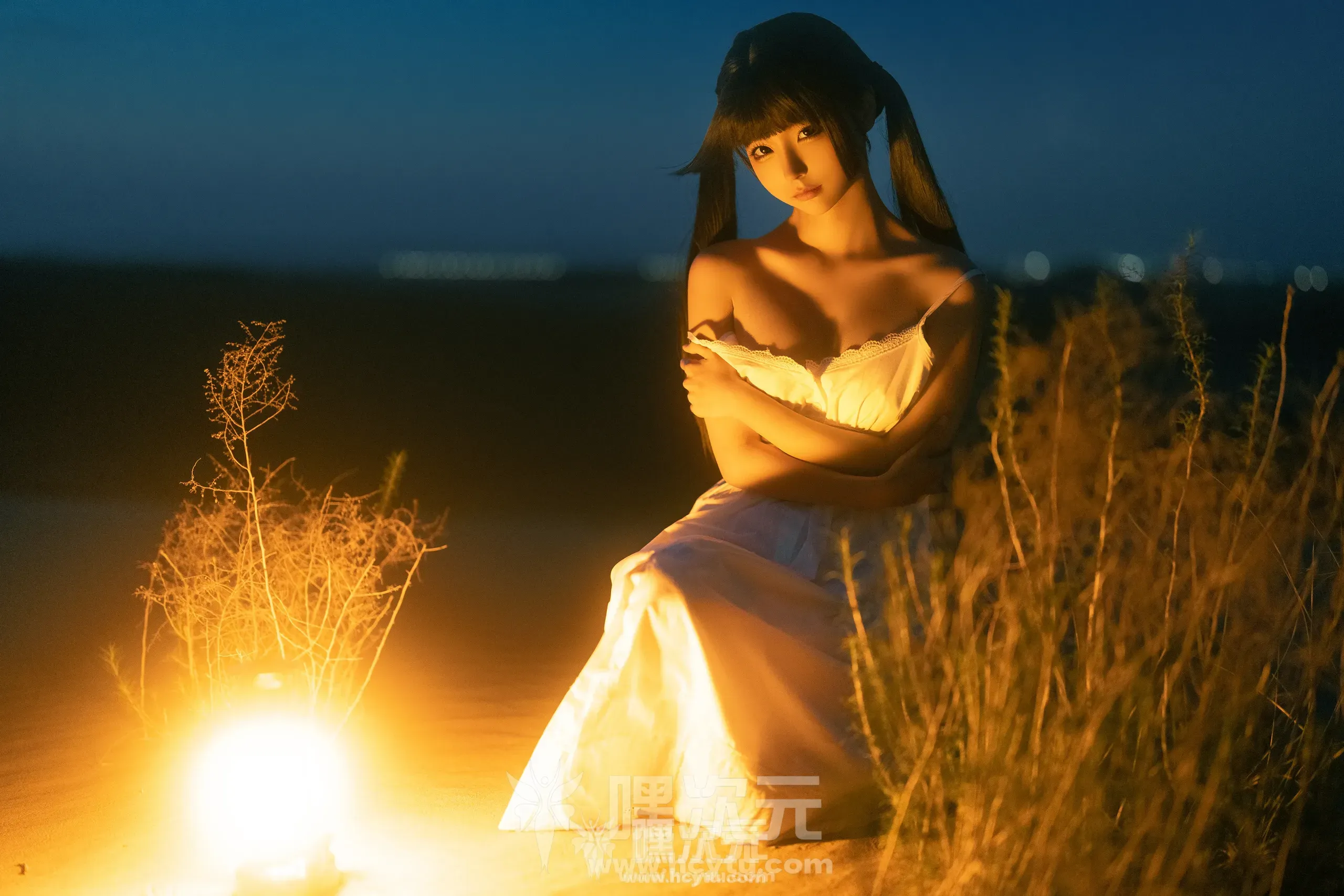 蠢沫沫 海岸昏灯 美女写真图片欣赏