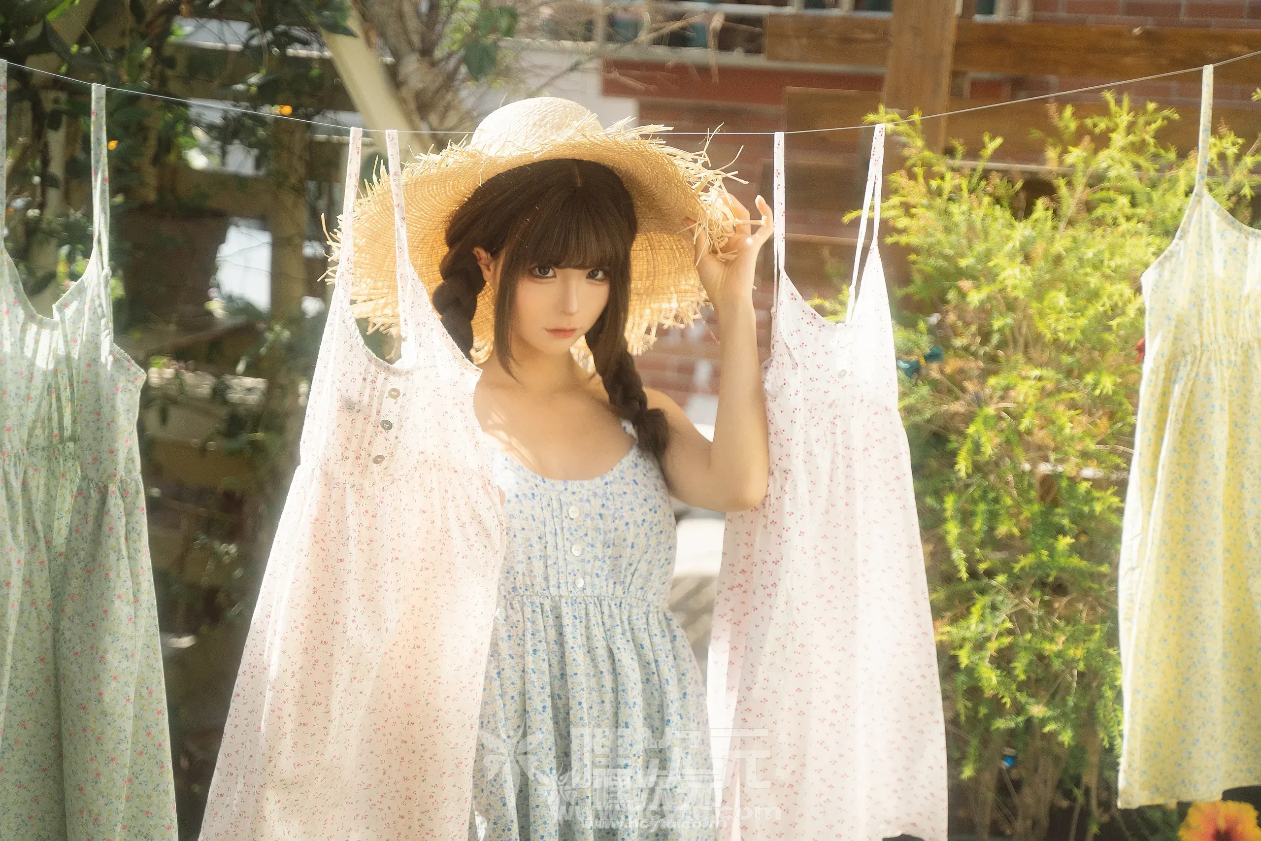 蠢沫沫《晾衣服》一月最新写真图片[会员][在线欣赏]