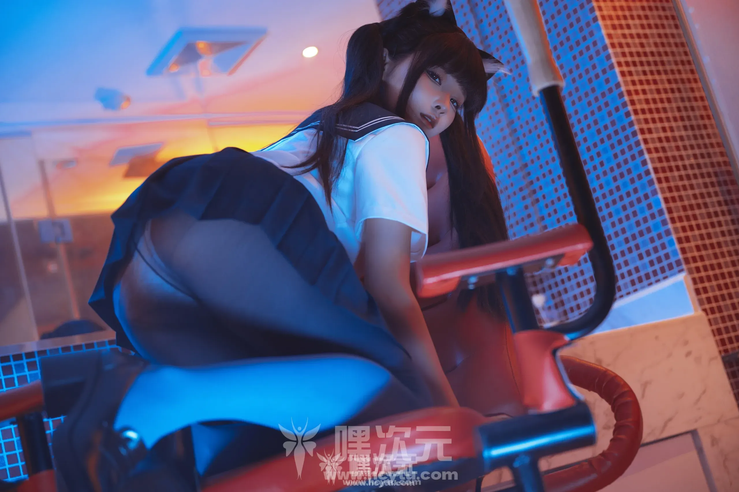 蠢沫沫 《另一面》[三月作品][在线欣赏]