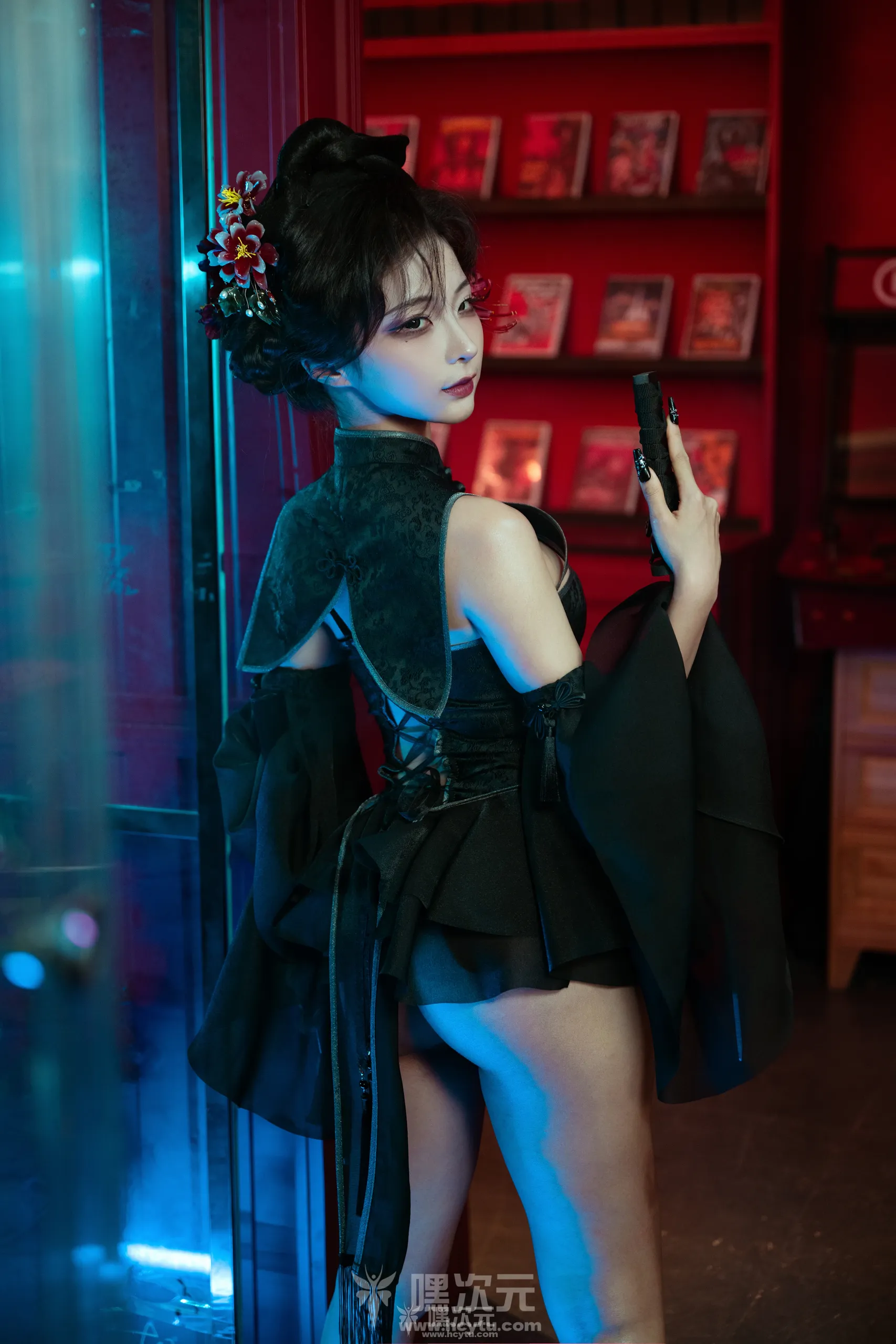 蠢沫沫 蔻-少女后庭[七月作品][在线欣赏]