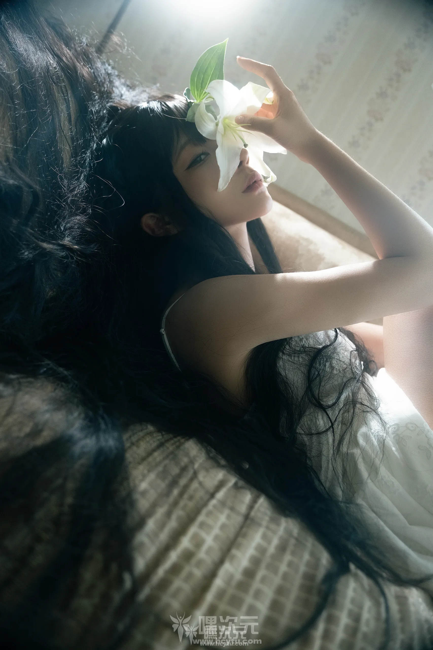 蠢沫沫 白吊带[在线欣赏]